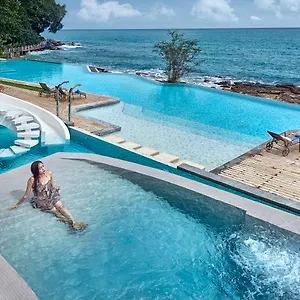 Independence & Hotell Sihanoukville